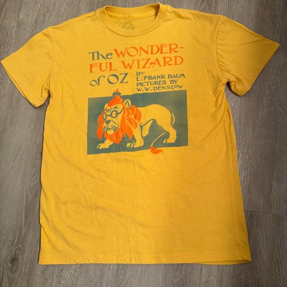 Out of Print Other - Out of Print Clothing Wonderful Wizard of Oz book yellow tee shirt kids 10